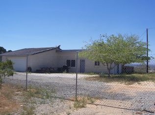 10032 Merino Rd, Apple Valley, CA 92308