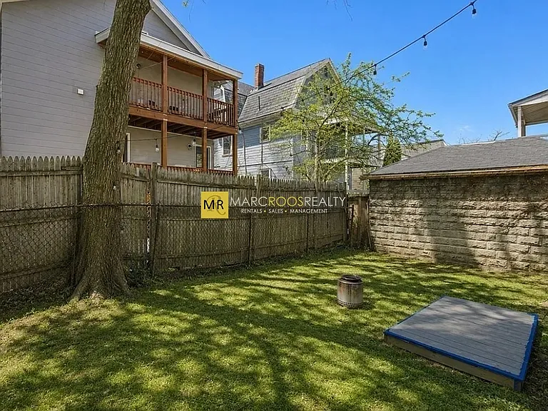 Sunset Rd — Photo 26