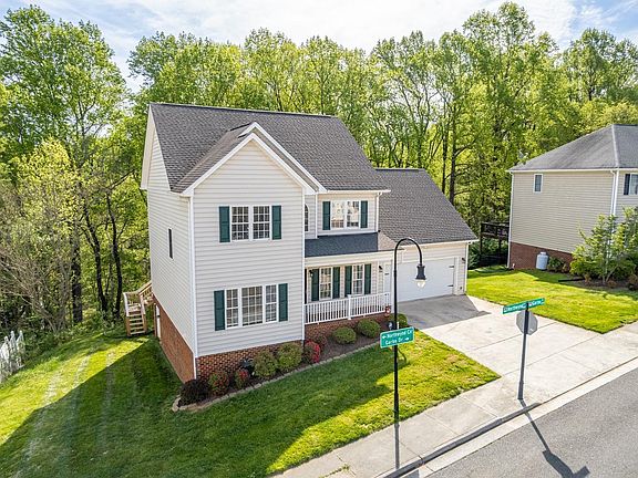 3rd image of 505 Northwynd Cir