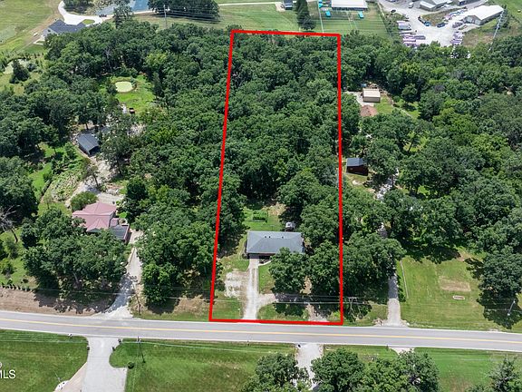 3rd image of 3115 Rock Ridge Rd