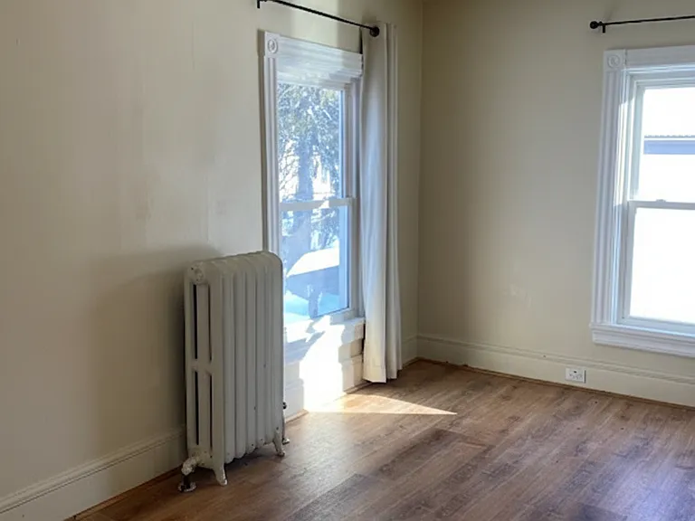 upstairs bedroom 4