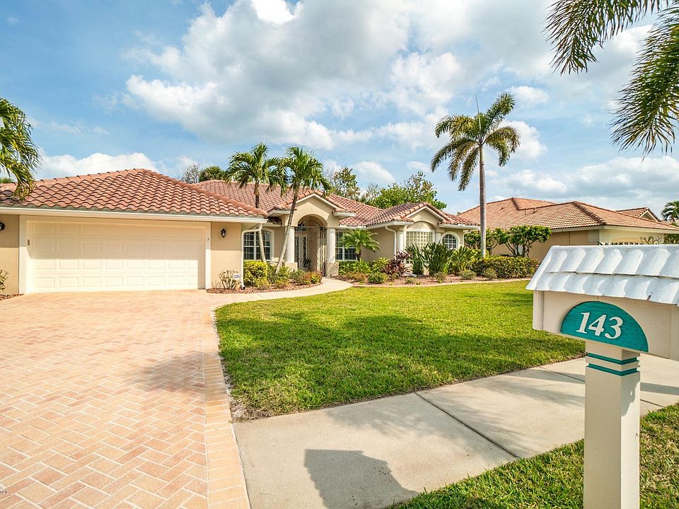 1st image of 143 Island View Dr