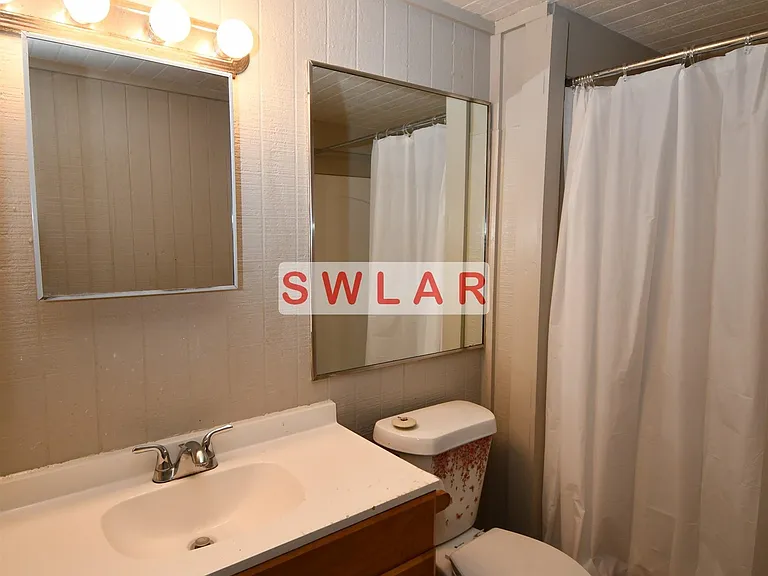1028 Alamo St — Photo 14