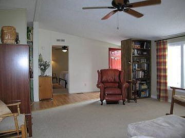 5th image of 26 River Meadows Ct