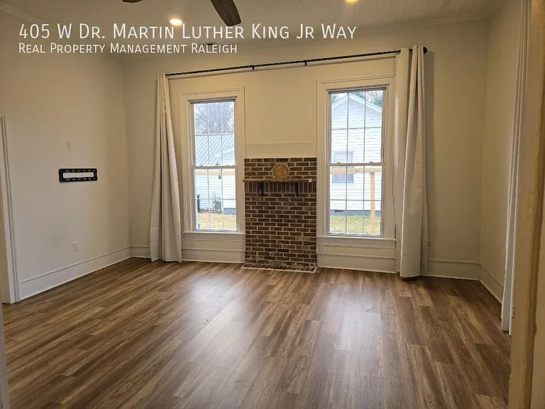 405 W Dr Martin Luther King Jr Way — Photo 5