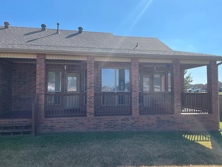 6012 Base Meadows Dr — Photo 5