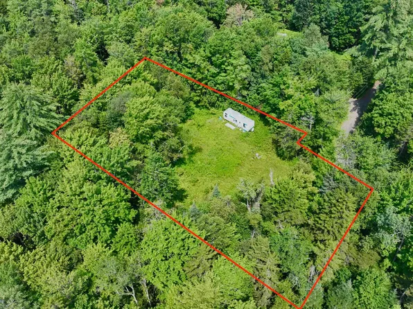 49 Hemlock Lane, Grantham, NH 03753