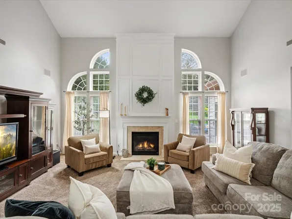 809 Circle Trace Rd, Monroe, NC 28110