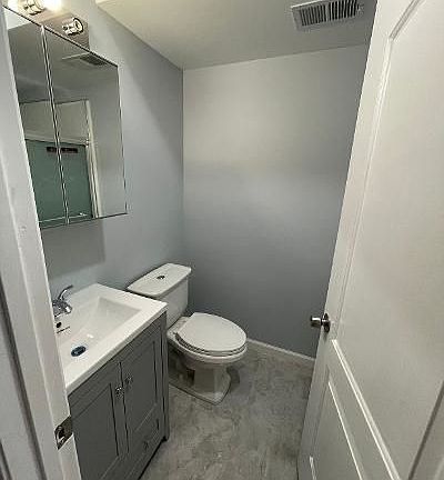 3rd image of 13 Boland St #3
