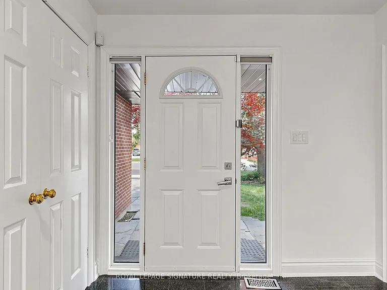 164 Banbury Rd — Photo 4