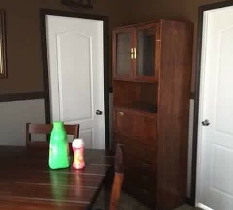 3rd image of 16266 S Klondyke Ave
