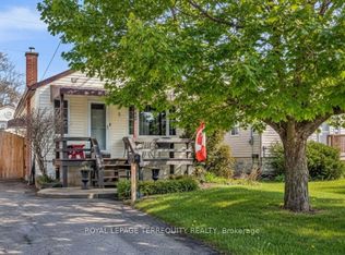 5 Acorn Ave, Toronto, ON M9B3P7