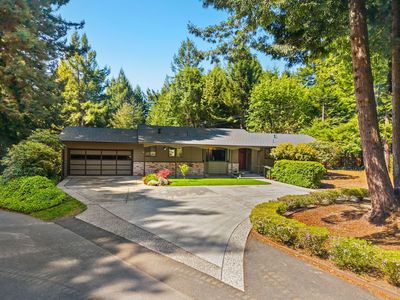 262 Country Club Dr, Fortuna, CA, 95540