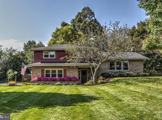 8 Star Lite Dr, Lititz, PA 17543