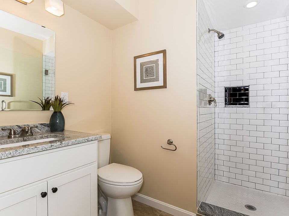 34 Decatur St. #1 Boston - East Boston Shared Unit Photo 2