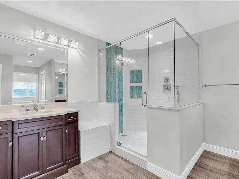 7296 Marathon Dr #404 — Photo 25