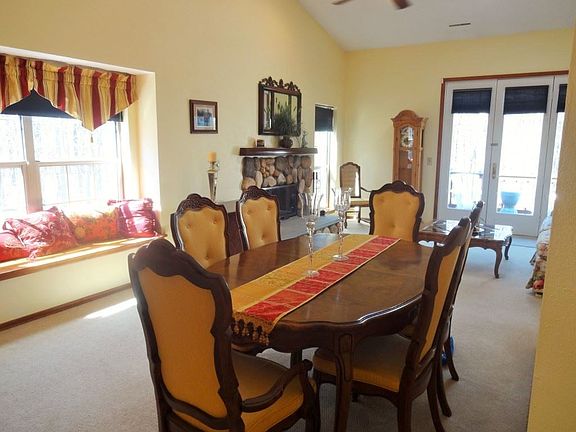 5th image of 5105 Forest Point Dr
