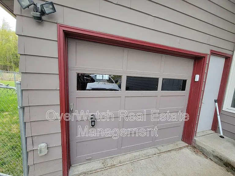 17024 Meadow Creek Dr — Photo 11