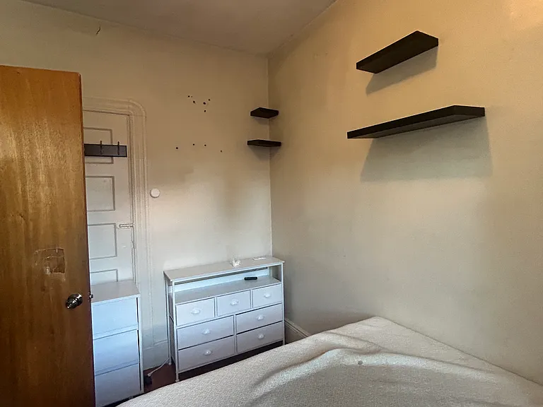 39 Cooper St #4 — Photo 13