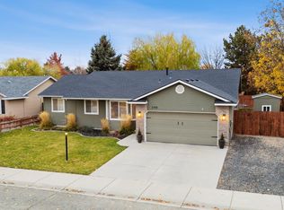 2188 E Meadow Wood Dr, Meridian, ID 83646