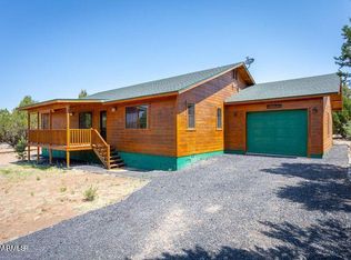 3244 Outlaw Trl, Overgaard, AZ 85933