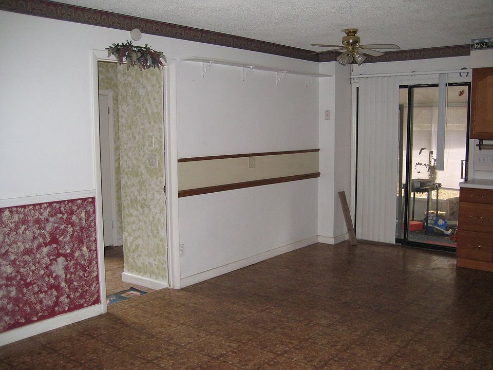 2nd image of 5841 NW 62nd Ave