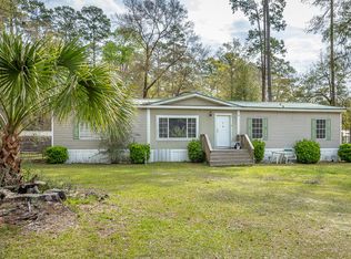 11 Hupa St, Crawfordville, FL 32327