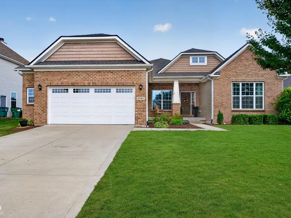 2585 Knockawuddy Dr, Brownsburg, IN 46112