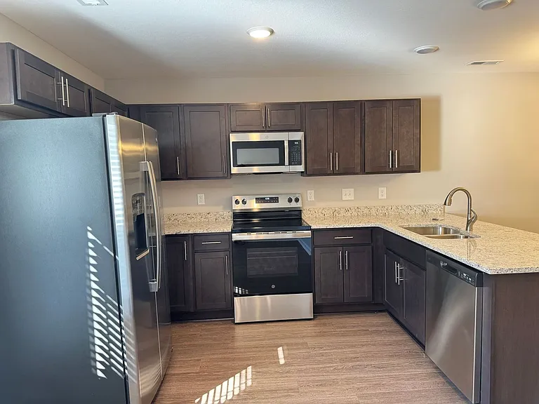118 Davis Ridge Ln — Photo 6