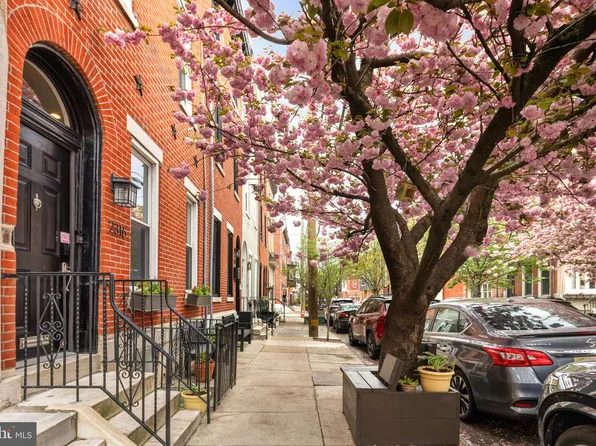 2316 Parrish St, Philadelphia, PA 19130