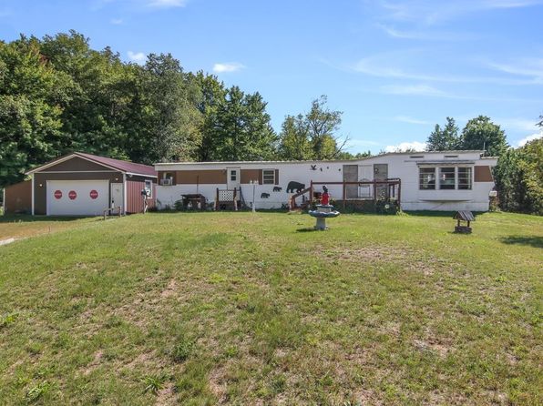 11349 W 10th Rd, Copemish, MI 49625