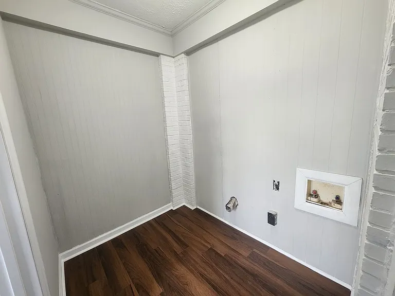 4117 Lake Dr — Photo 17