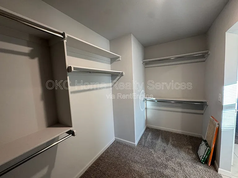 928 Dusky Valley Ln — Photo 9
