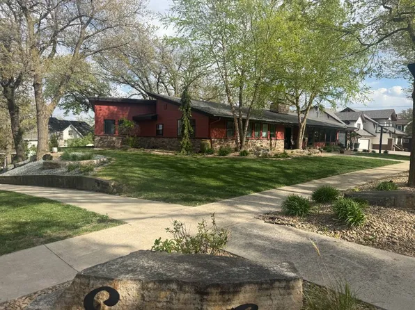 201 S 7th St, Sac City, IA 50583