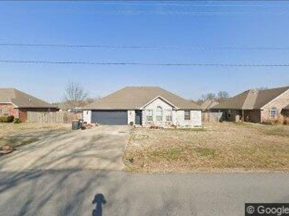 1st image of 2400 Harris Dr