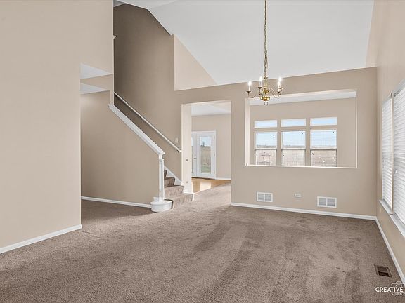 3rd image of 16141 Laurel Oak Dr
