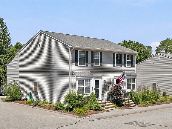 4th image of 21 Kathy Dr