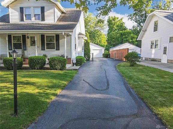 5th image of 119 W Greenview Dr