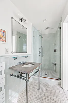 Sold by Compass | media 7