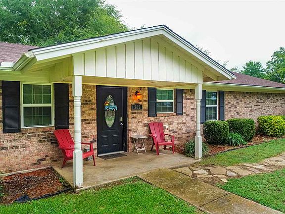 3rd image of 262 Dale Dr