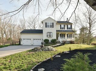 106 Howard Ave, Scituate, RI 02831