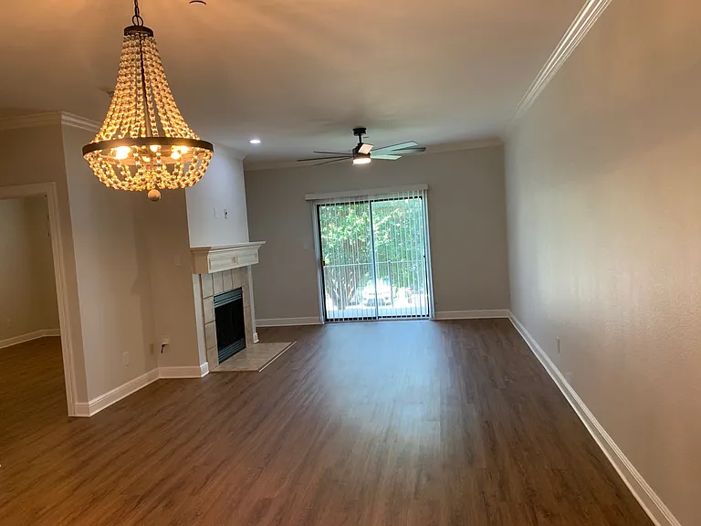 1875 Signal Ridge Pl — Photo 4