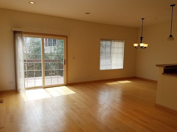 2nd image of 647 Windsor Dr #647