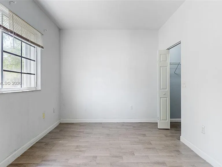 373 NE 26th Pl #201 — Photo 8