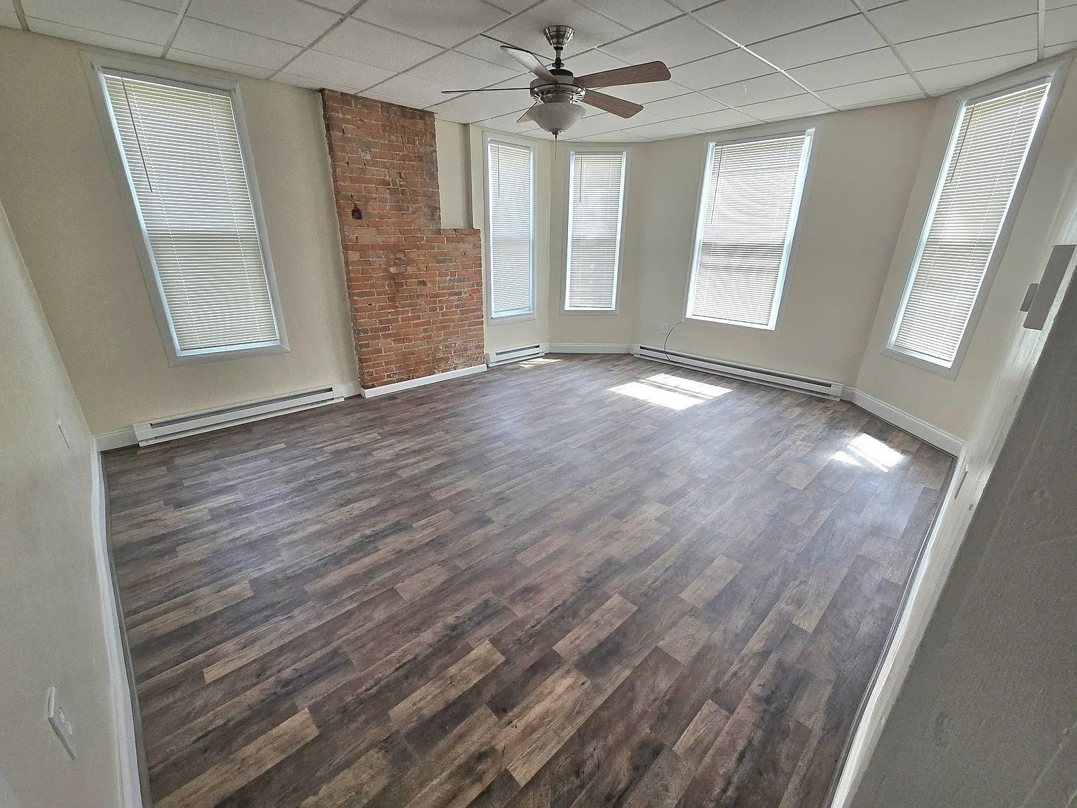 W 5th St, Bloomsburg — Photo 1