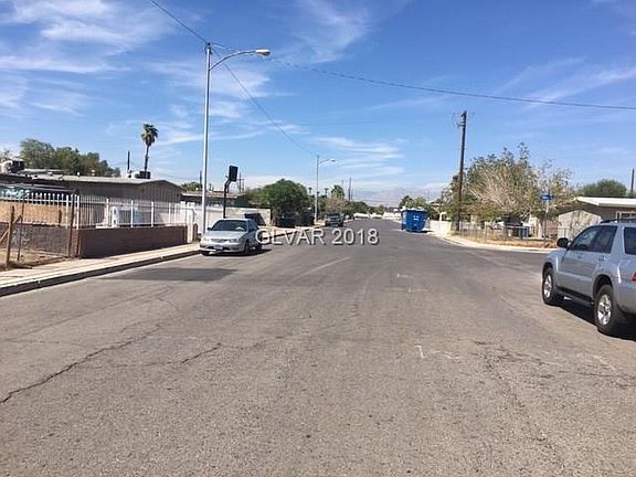 5th image of 2605 Taylor Ave