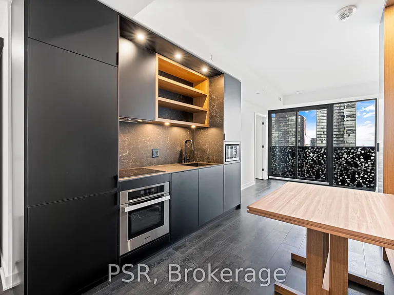 55 Charles St E #3101 — Photo 8