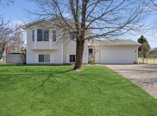 30763 Reflection Ave, Shafer, MN 55074