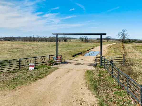 20511 S 610th Rd, Stilwell, OK 74960