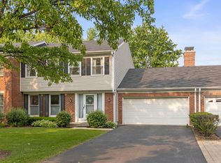 1209 W Bauer Rd, Naperville, IL 60563